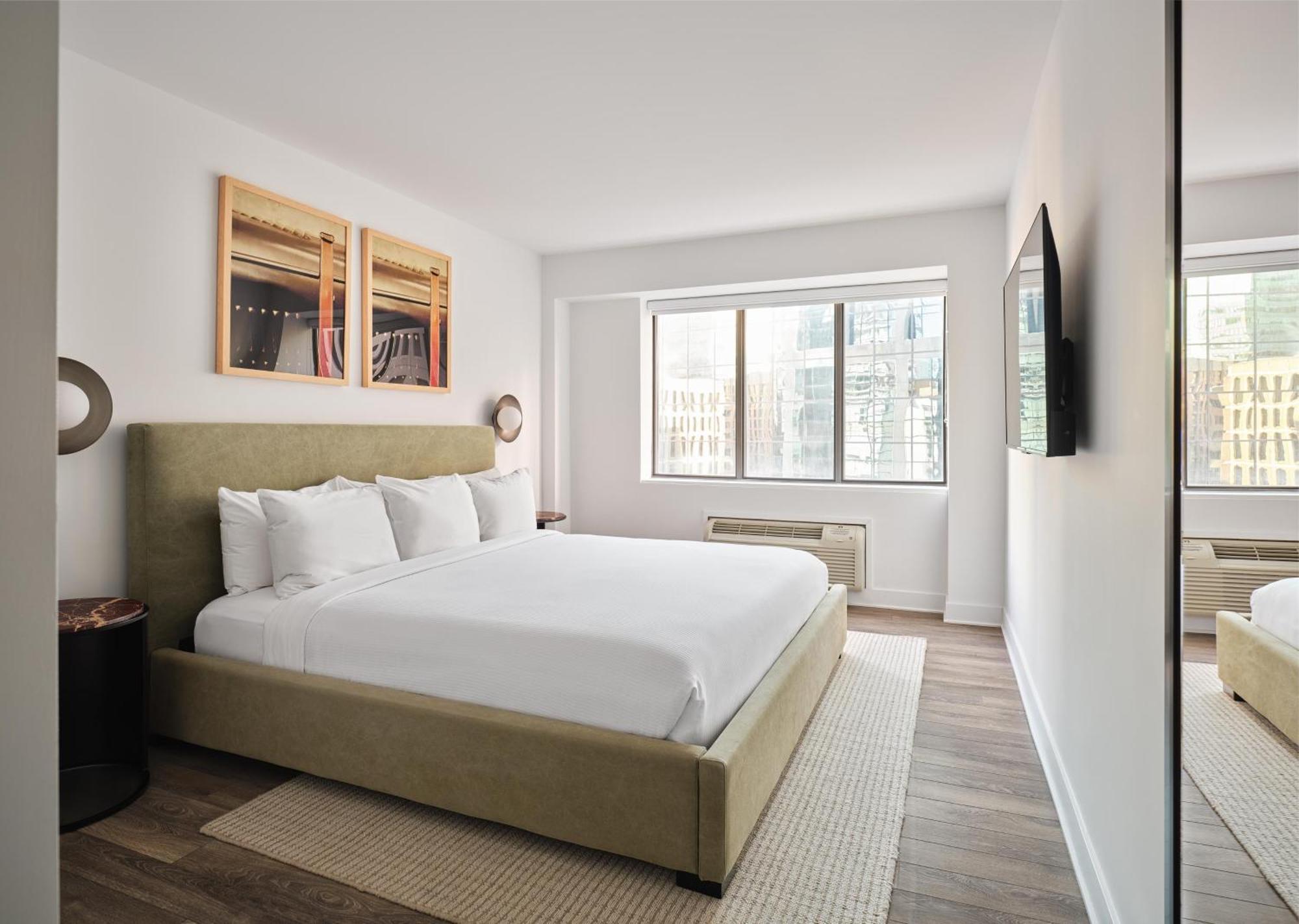 King Suite with Sofa Bed and Kitchen - Non-Smoking