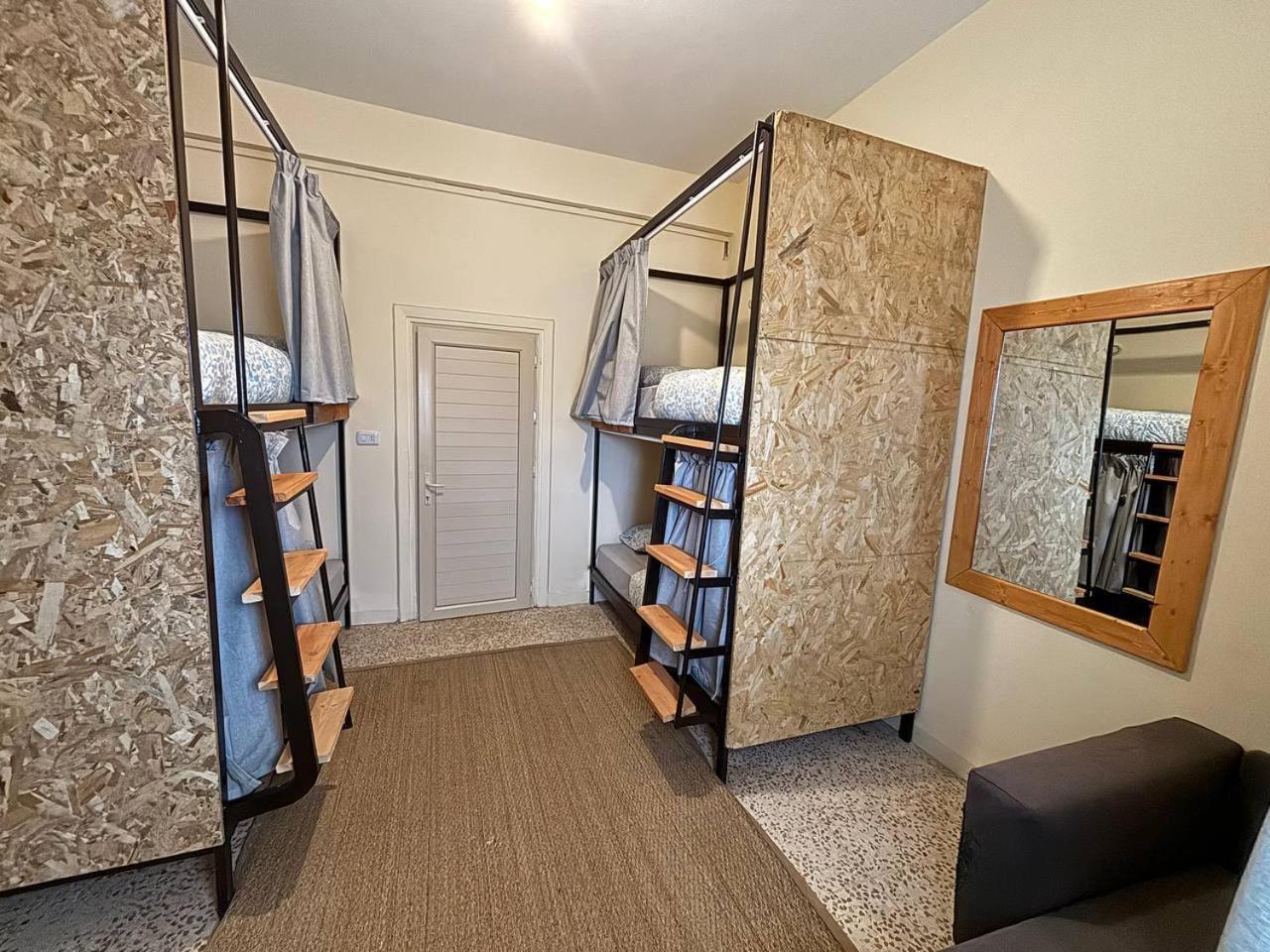 Economy Quadruple Room with Shared Bathroom