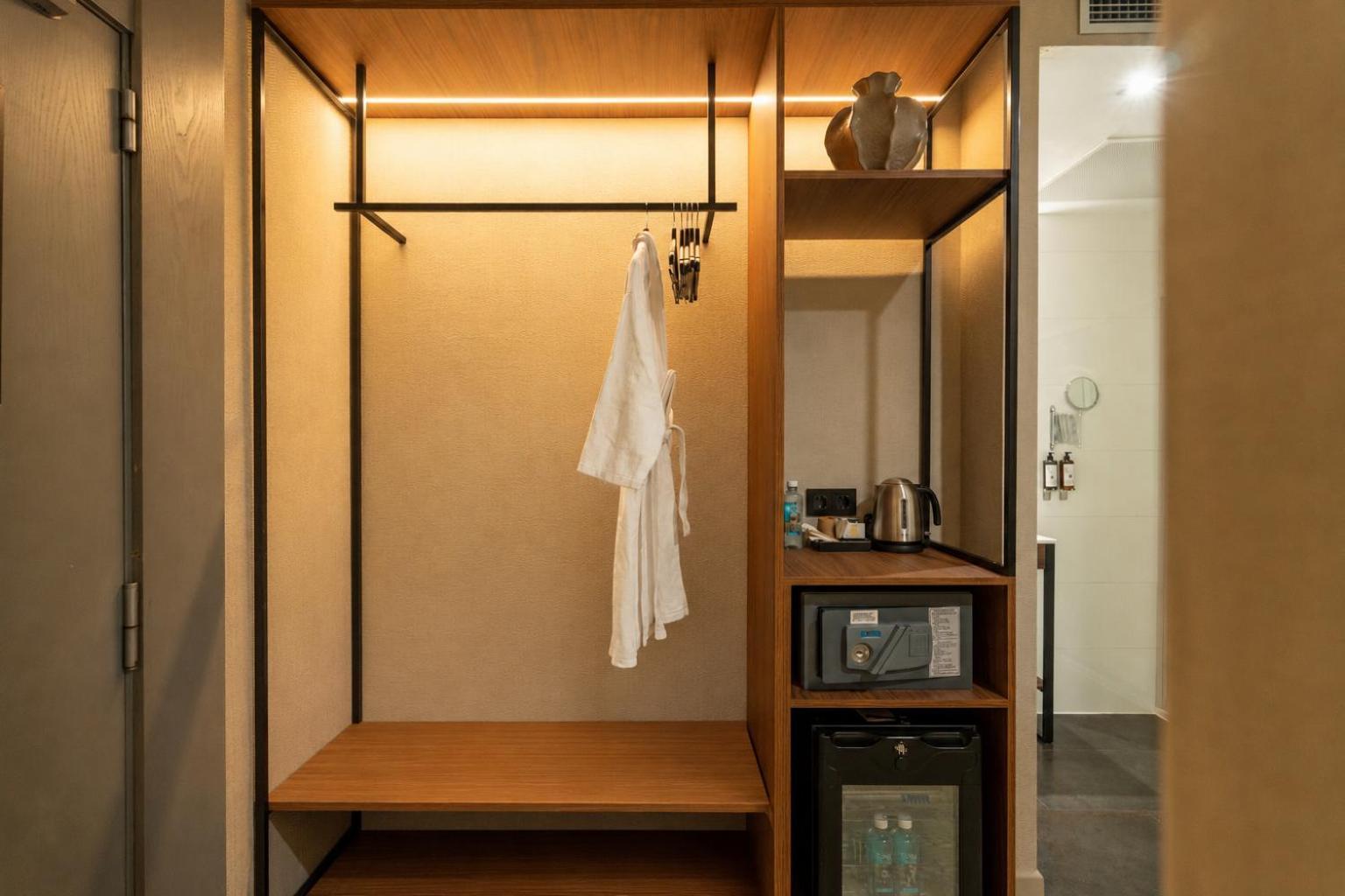 Single Room