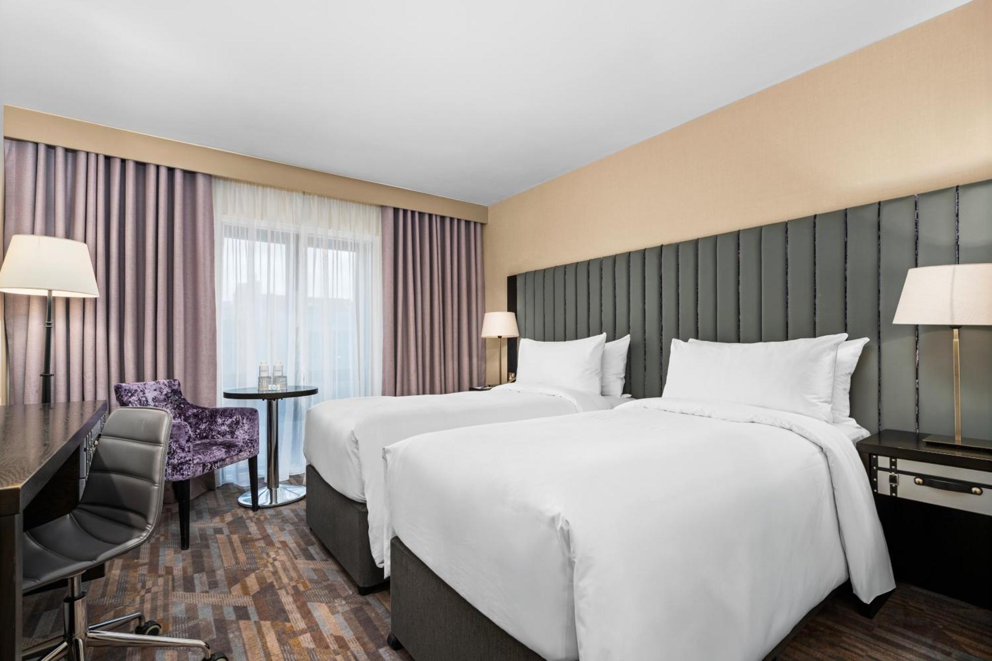 Twin Room,1765575195:JPEG