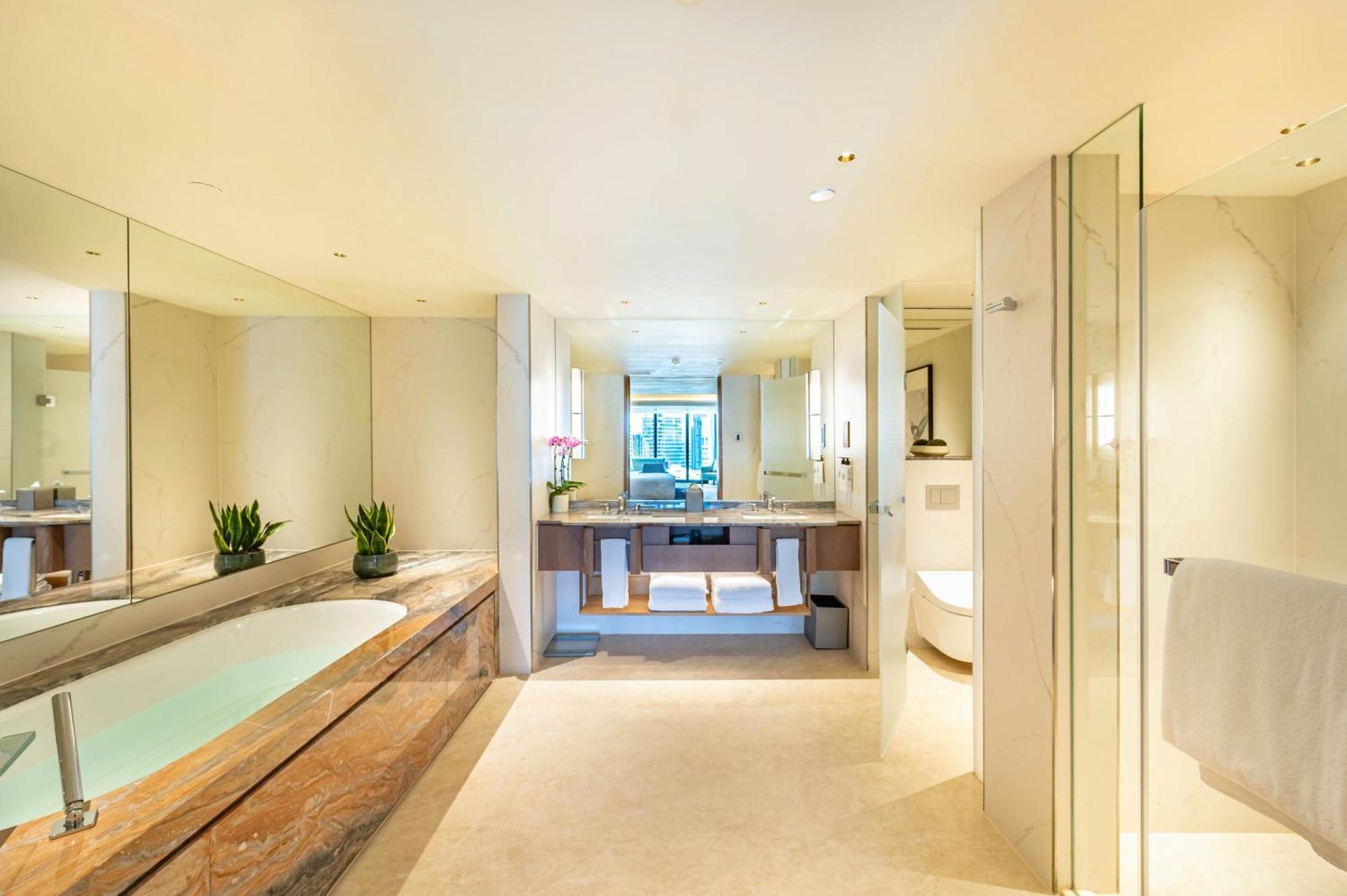Premier Family Suite,1772068083:JPEG