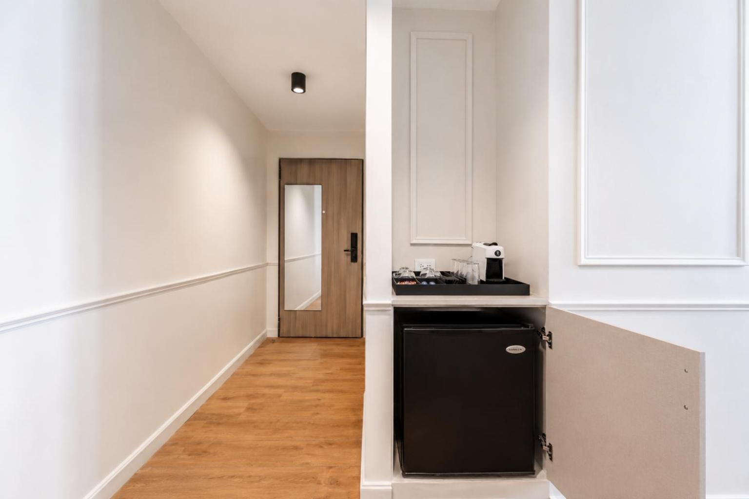 Executive Room with Extra-Large Bed
