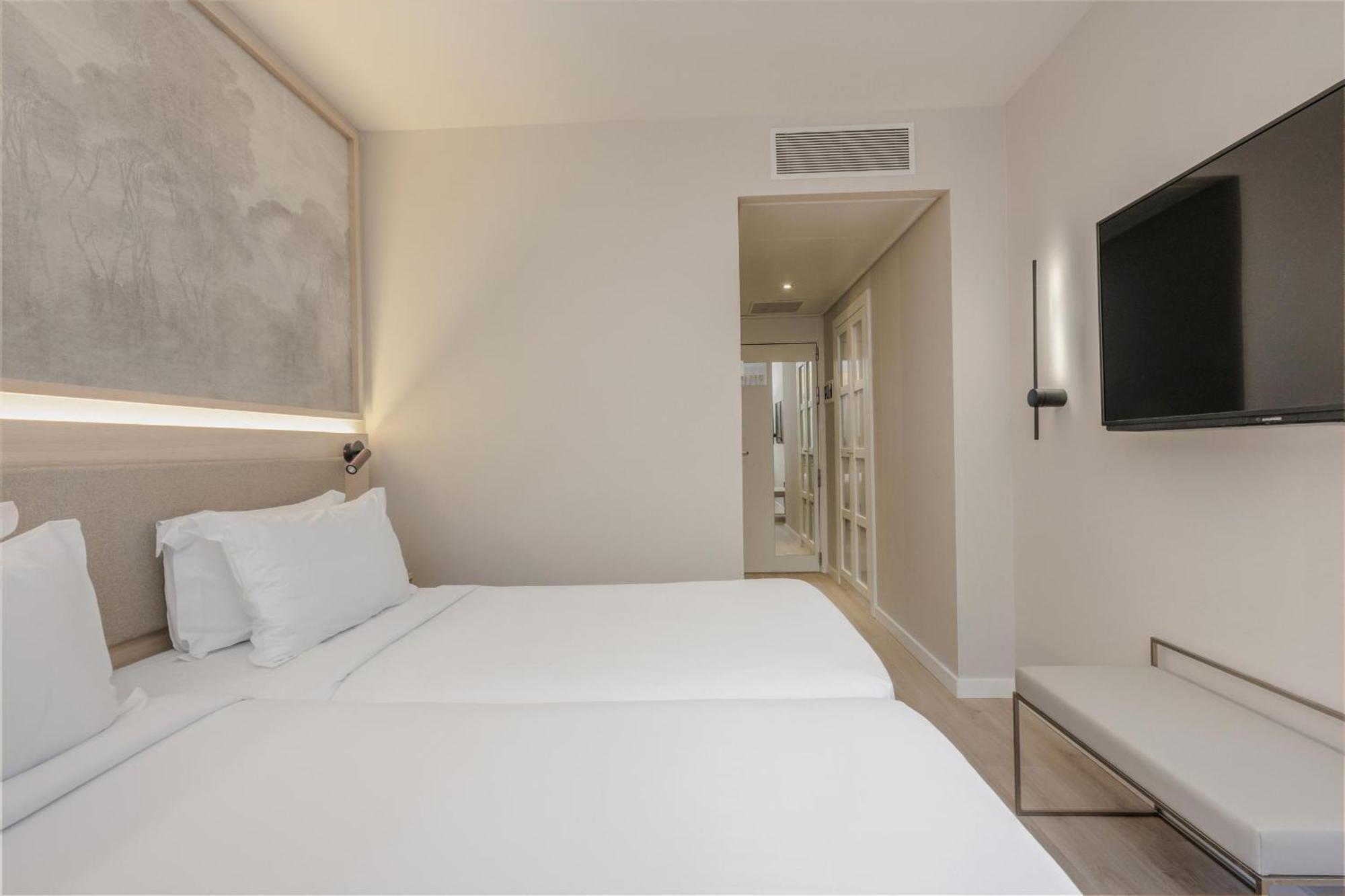 Comfort Twin Room