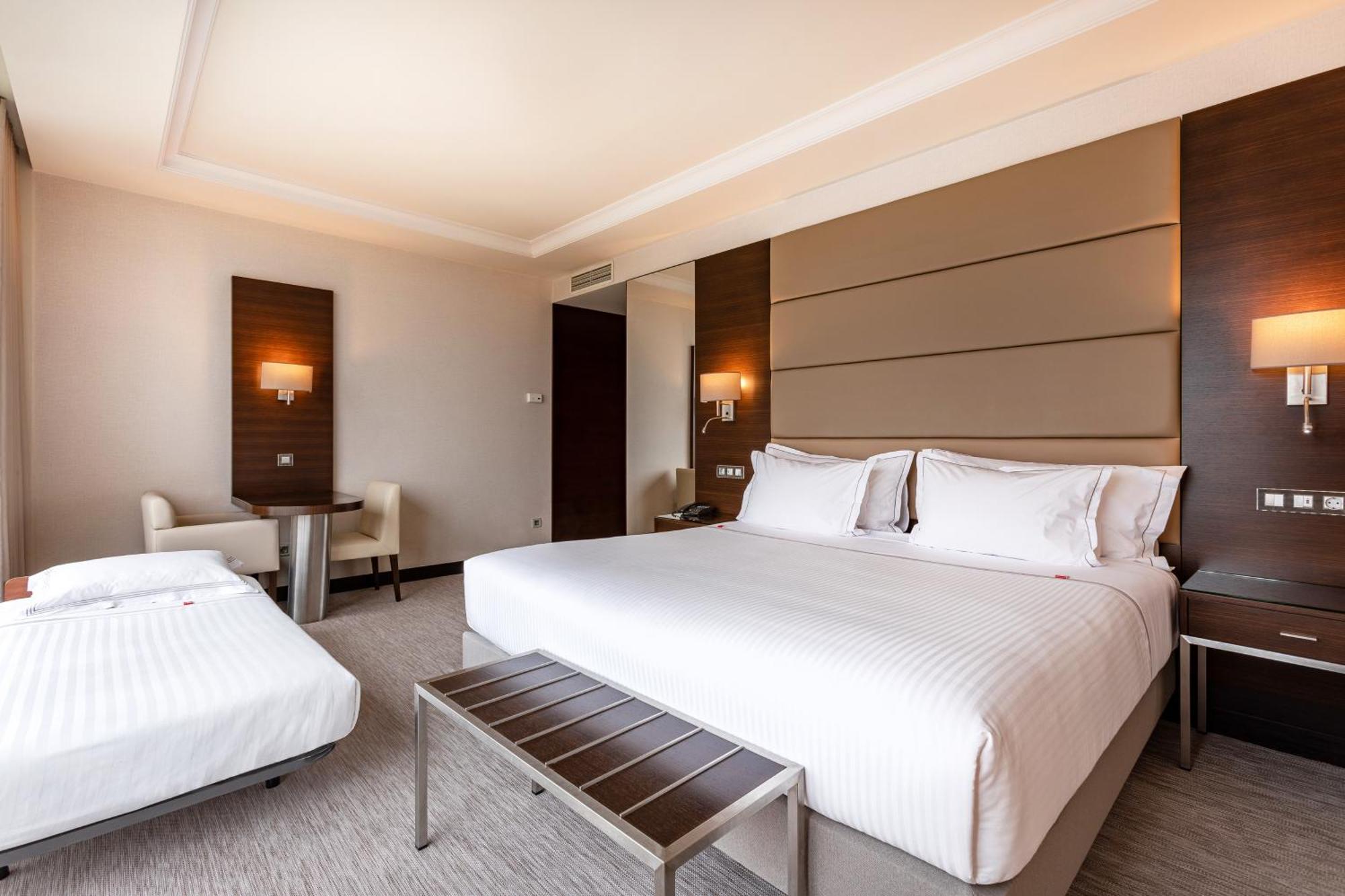Double or Twin Room Extra Bed