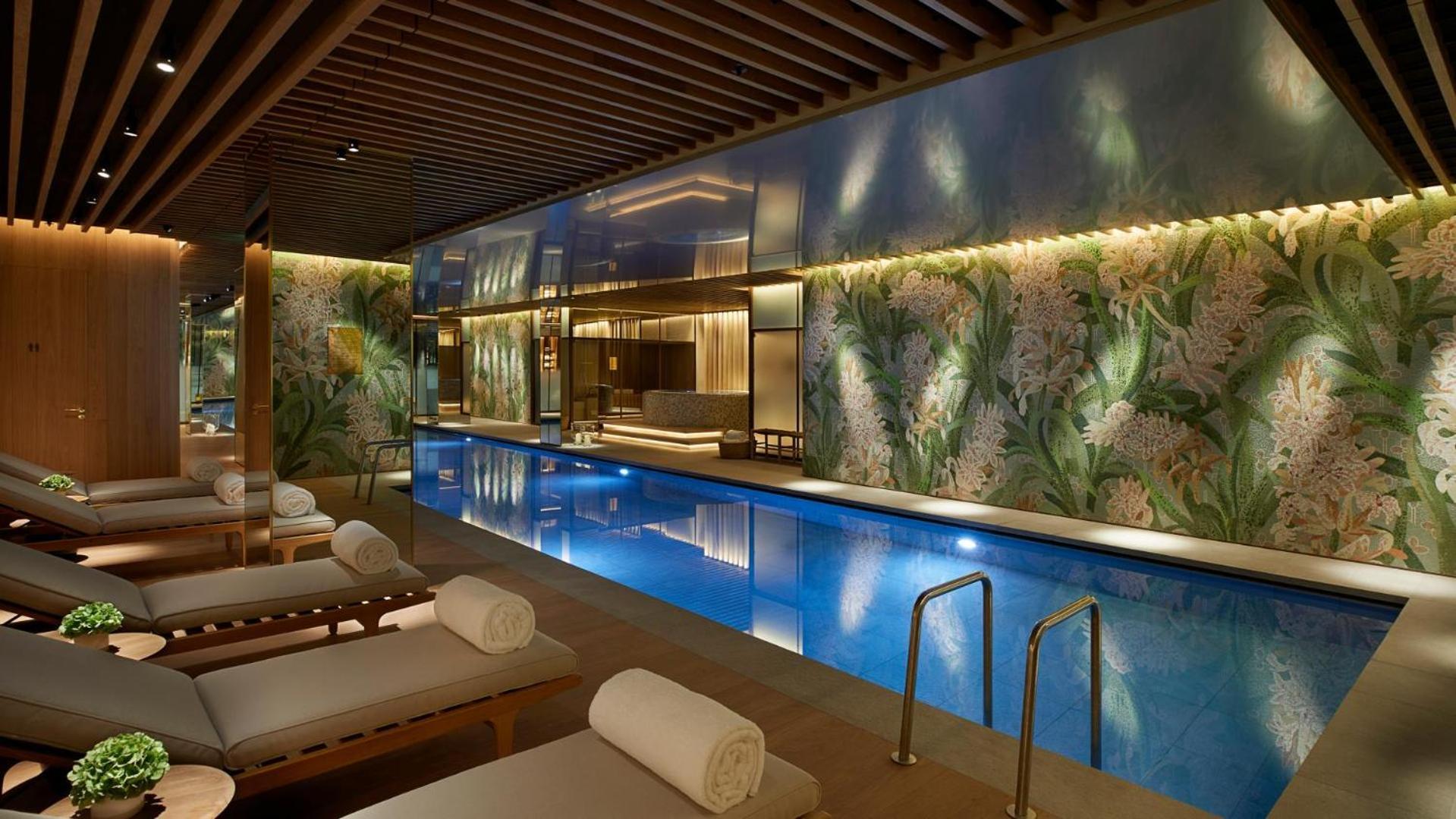 Park Lane Balcony Suite