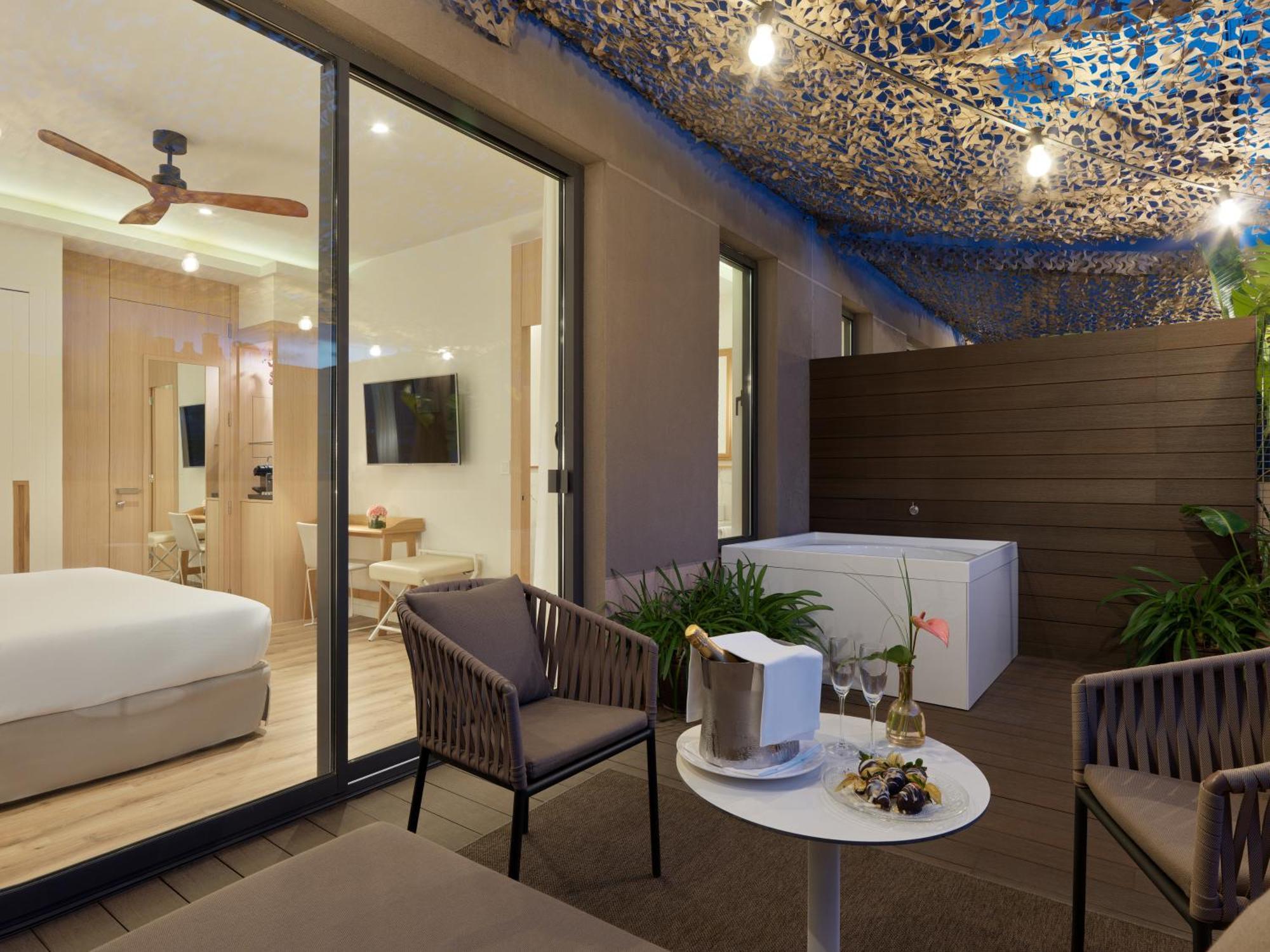 Junior Suite