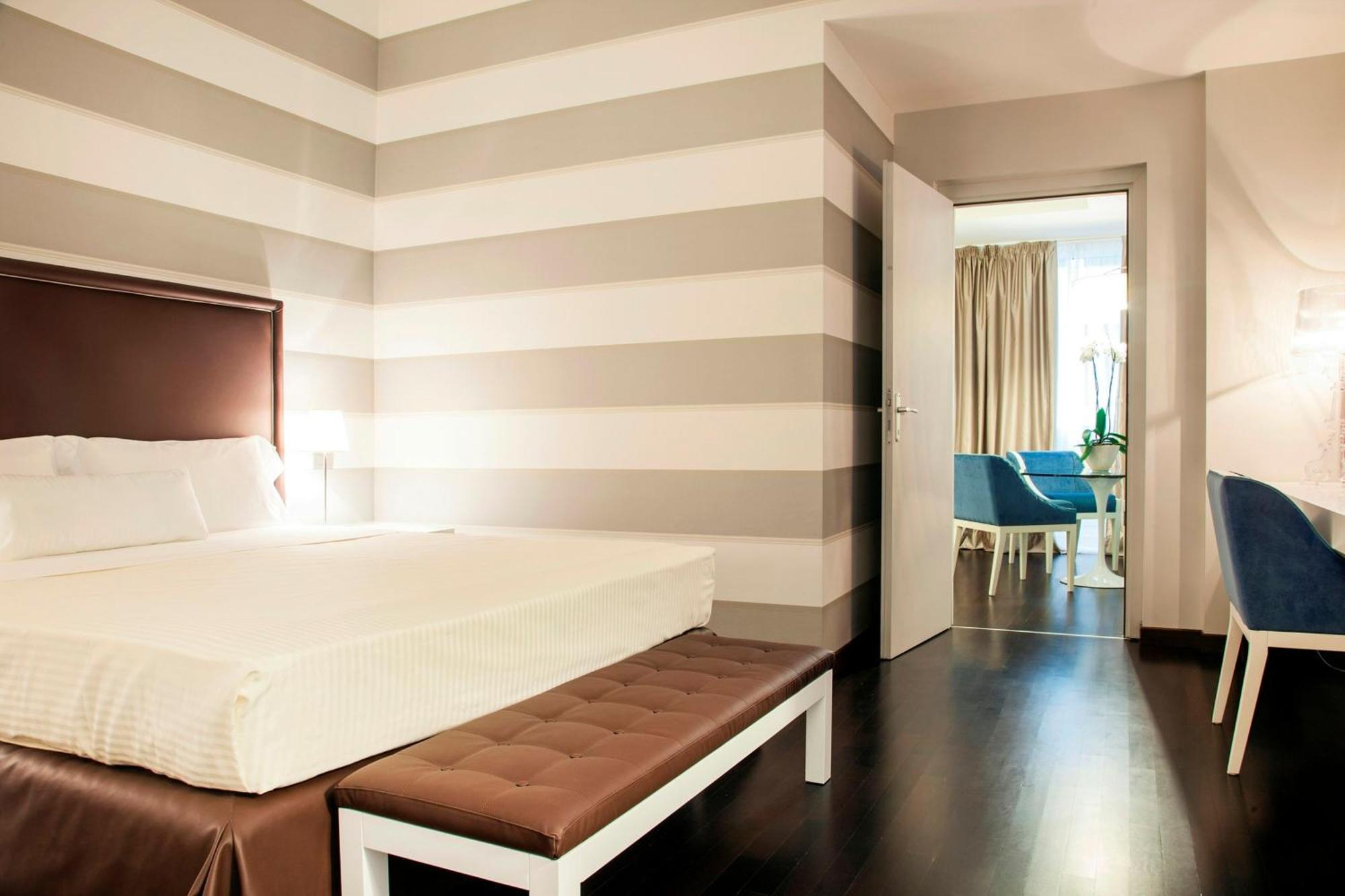 Signature Suite