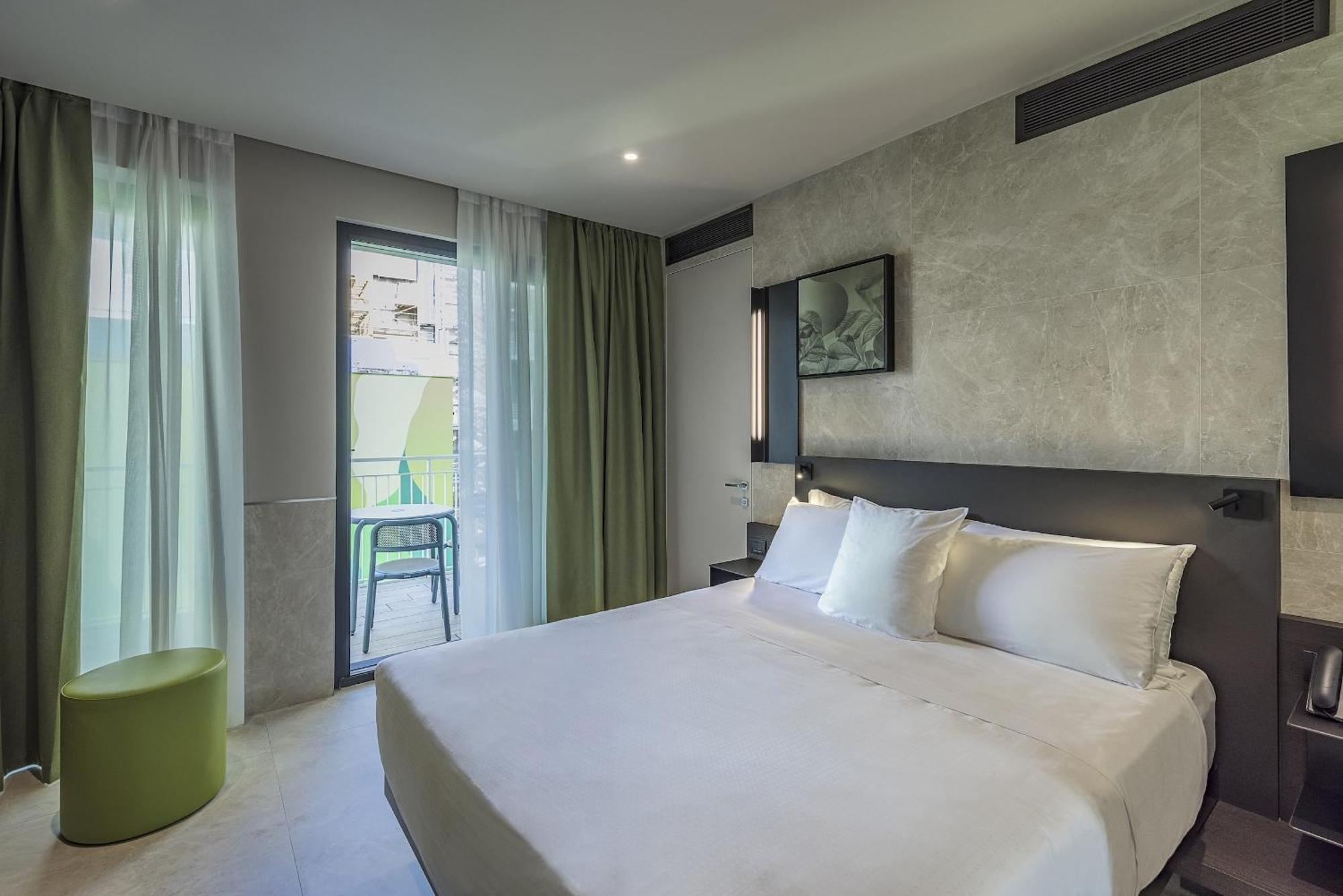 Deluxe Double Room Balcony