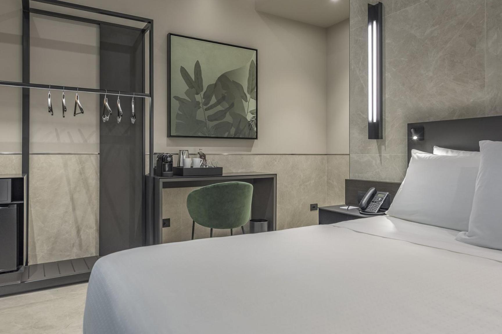 Deluxe Double Room Balcony