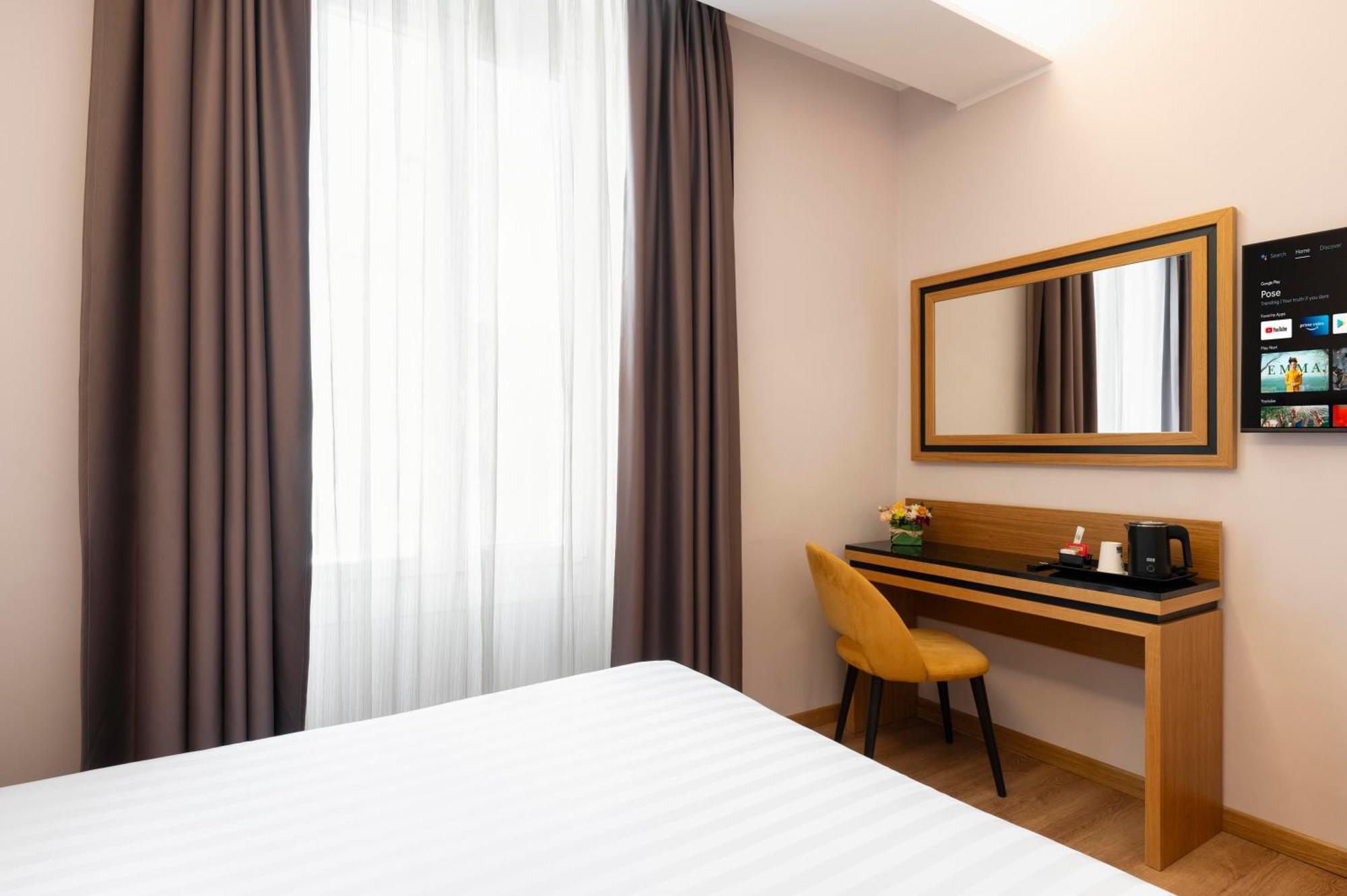 Small Double or Twin Room