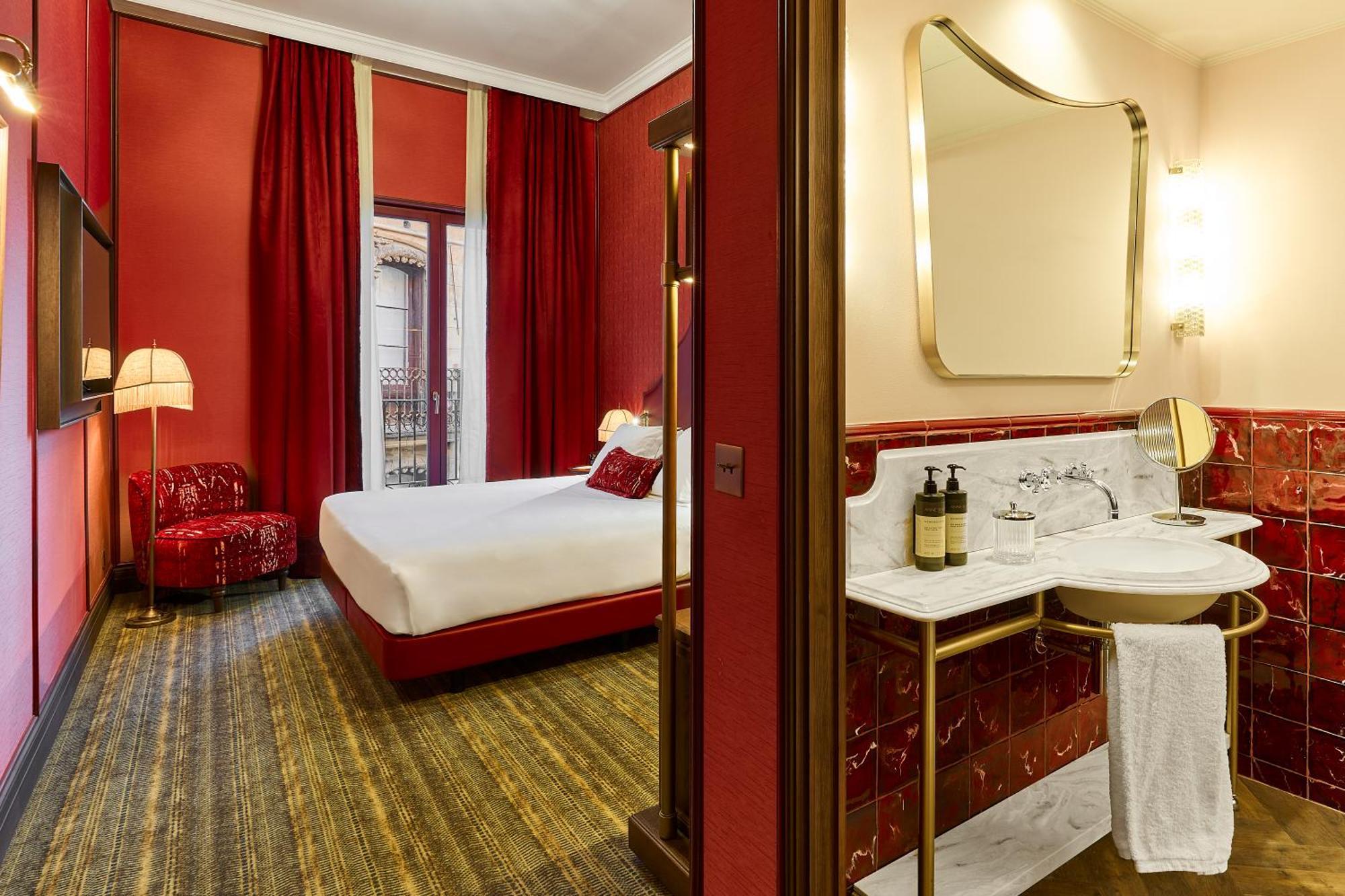 Deluxe Room with Balcony