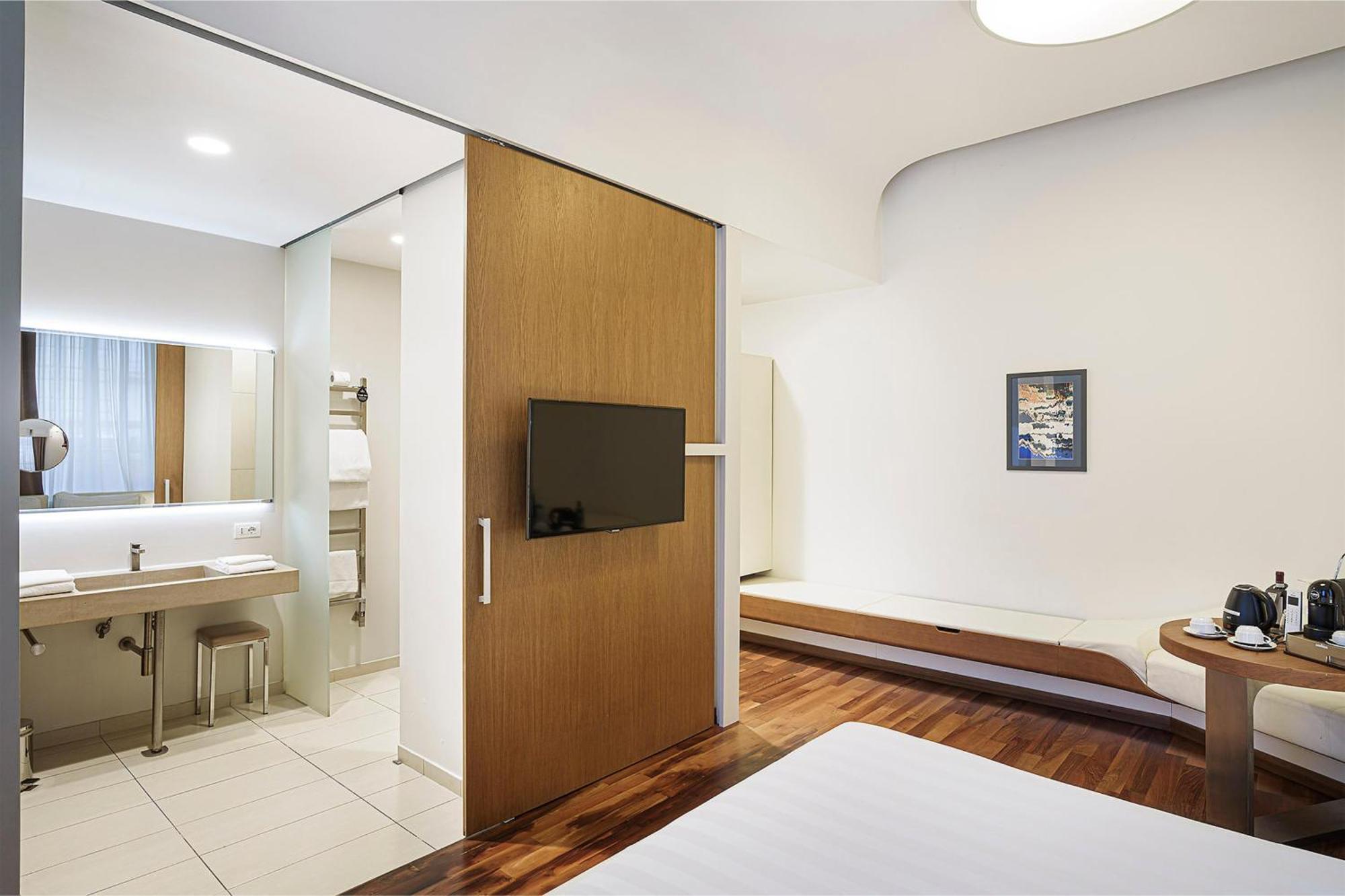 Collection Superior Room