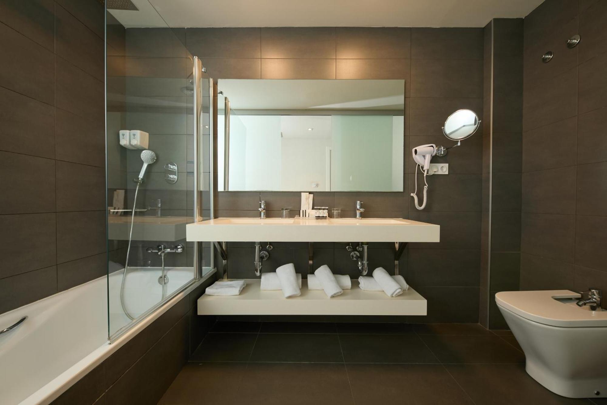 Double or Twin Room Extra Bed