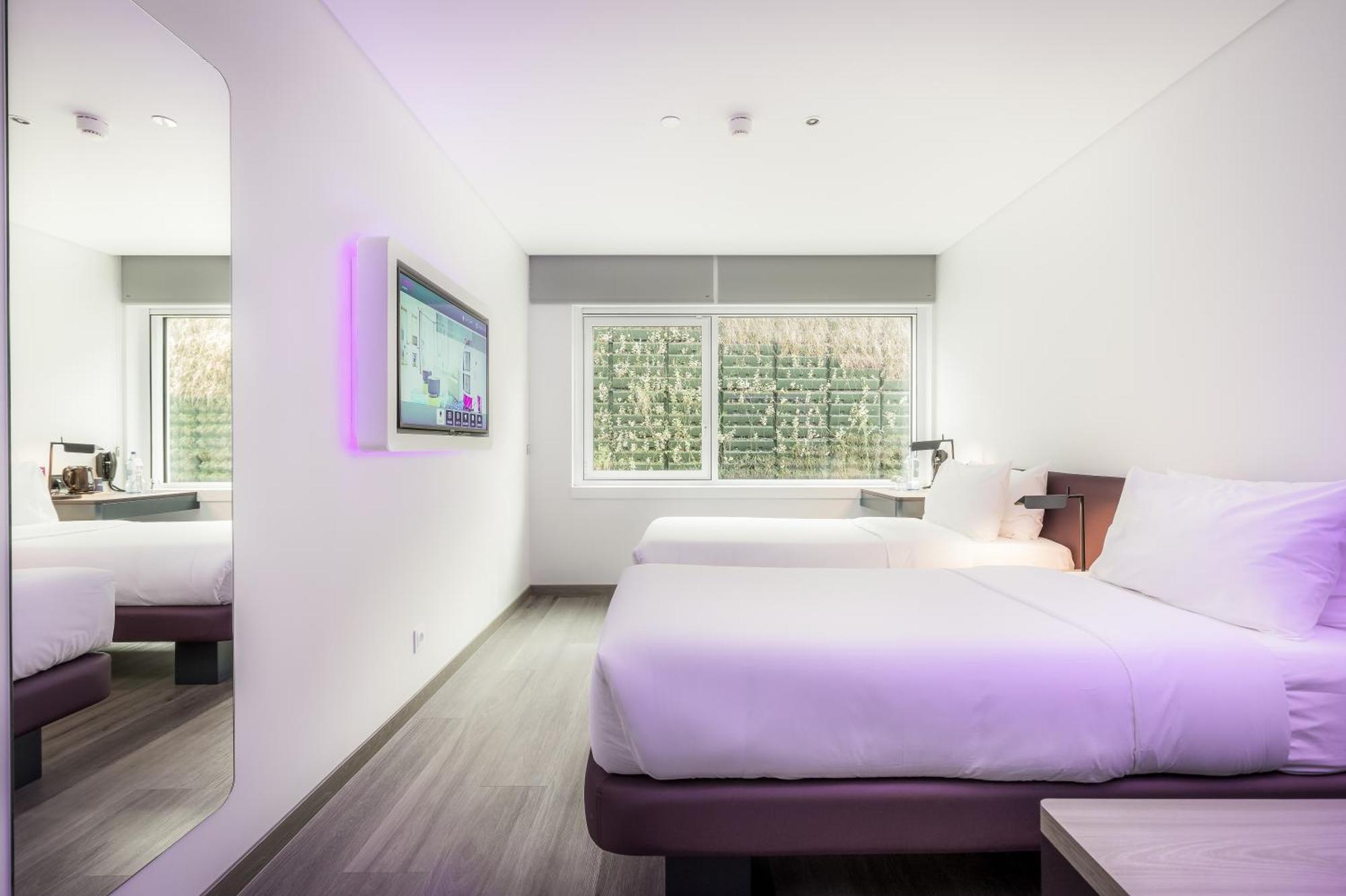 Premium Twin Room