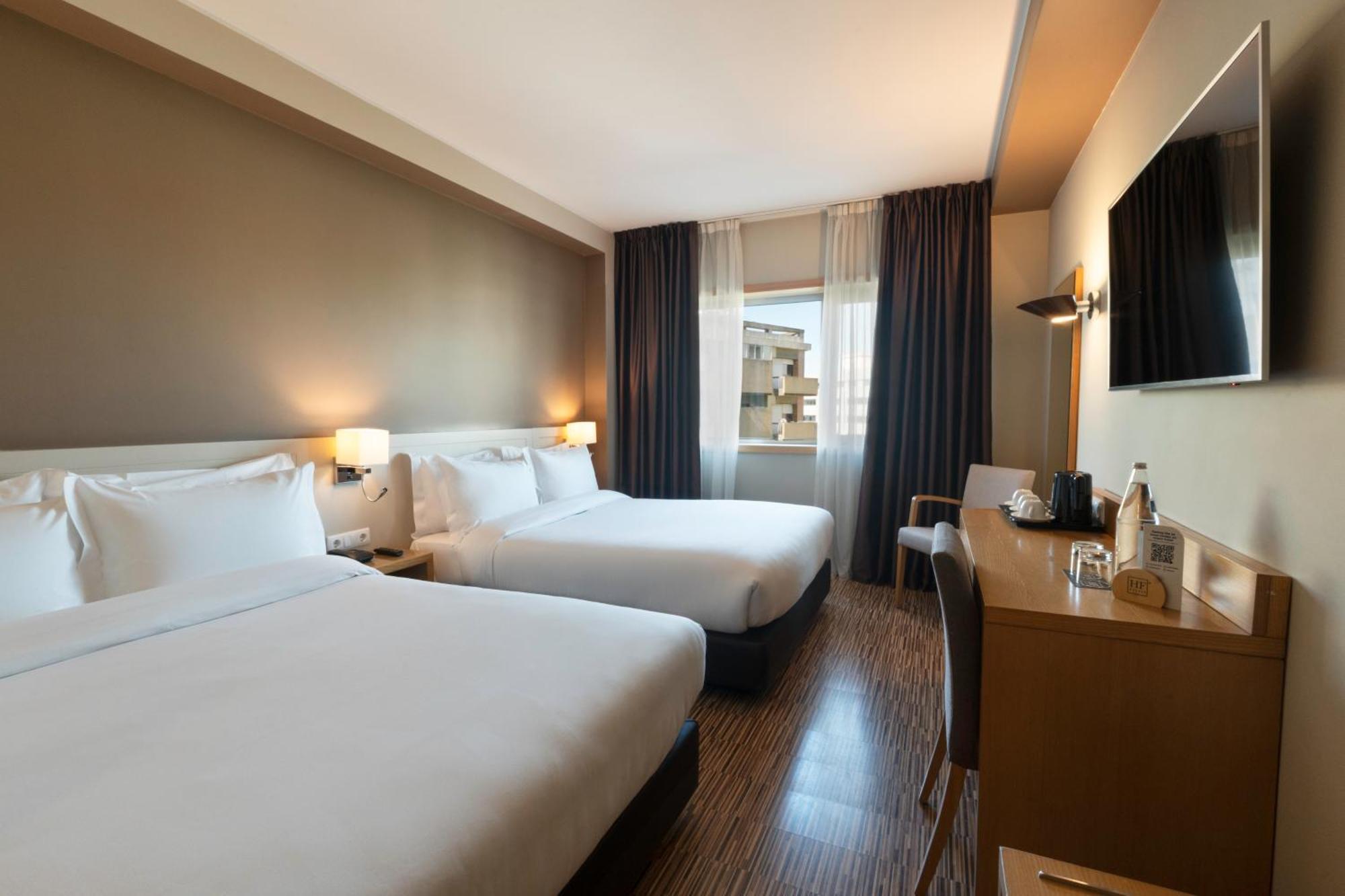 Twin Plus Room (3 Adults)