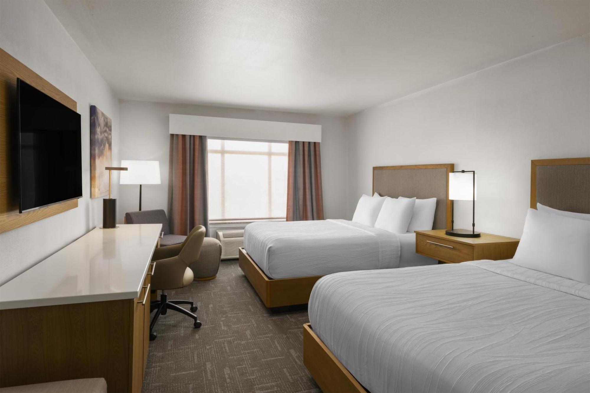 Queen Room with Two Queen Beds - Non-Smoking