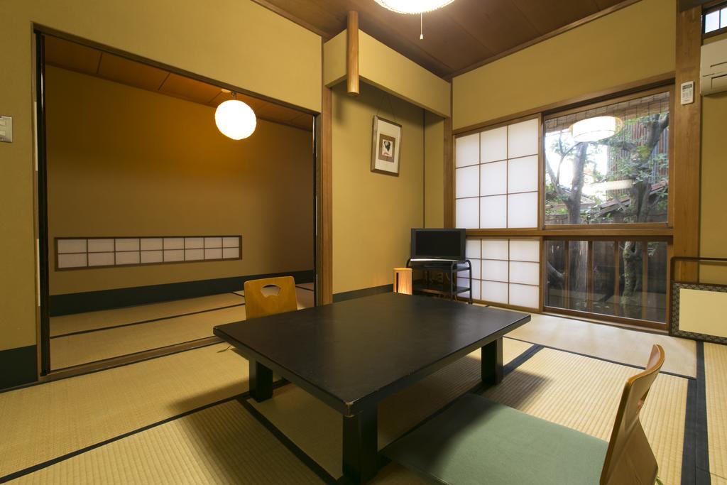Japanese-Style Room