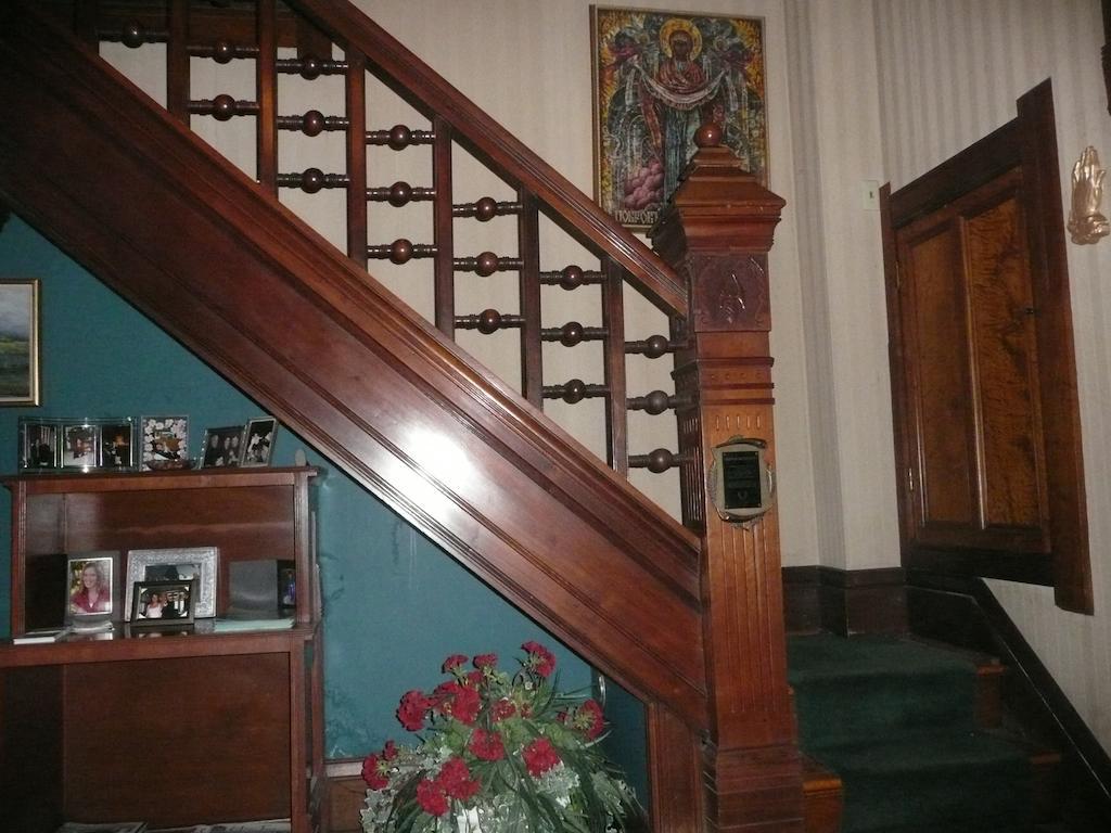 Library Wedding Suite