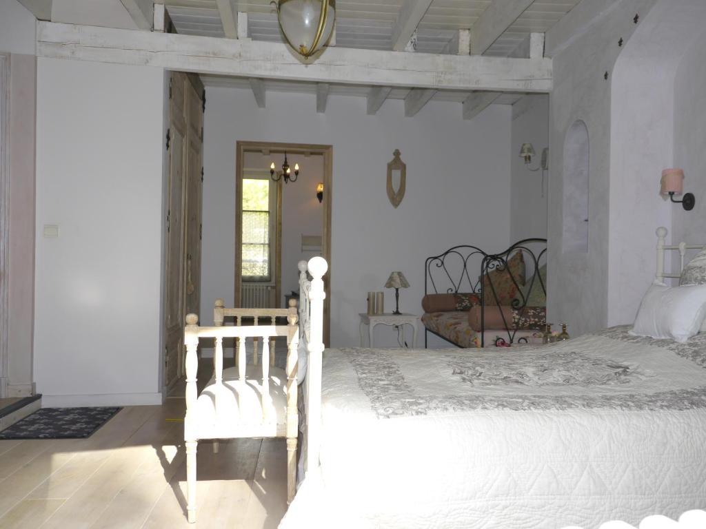 Twin Room with Bathroom