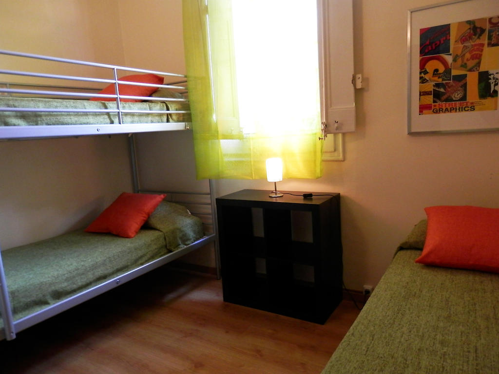 Triple Room with Shared Bathroom