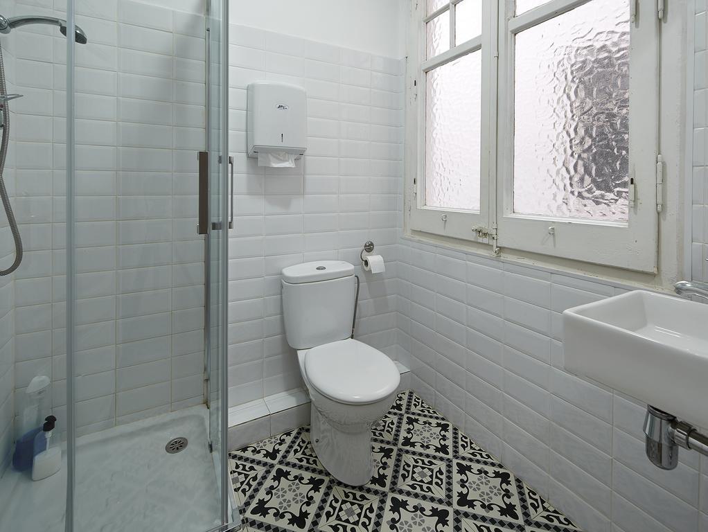 Standard Double Room,325430818:JPEG