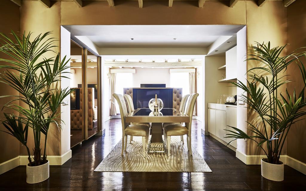 Standard Suite
