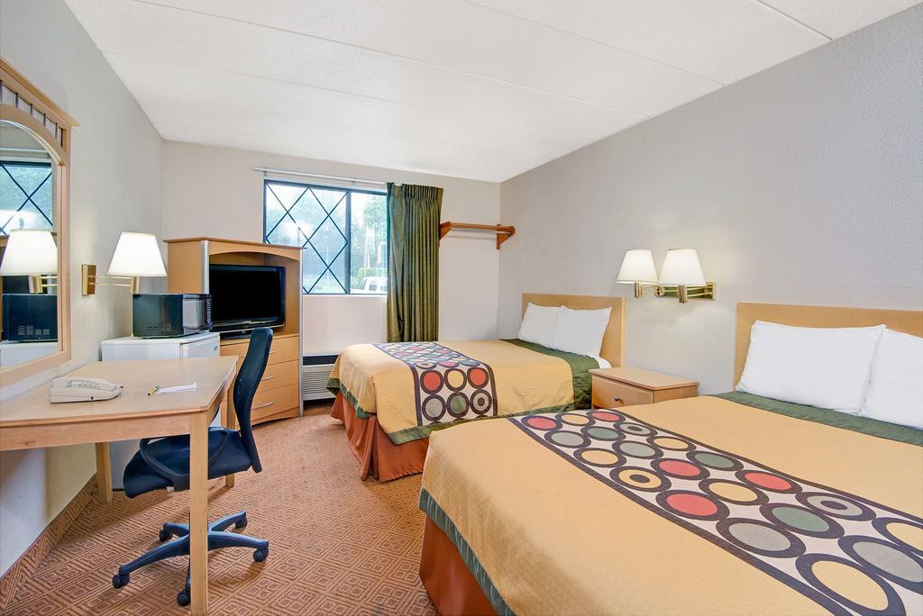 Deluxe Double Room with Two Double Beds - Non-Smoking