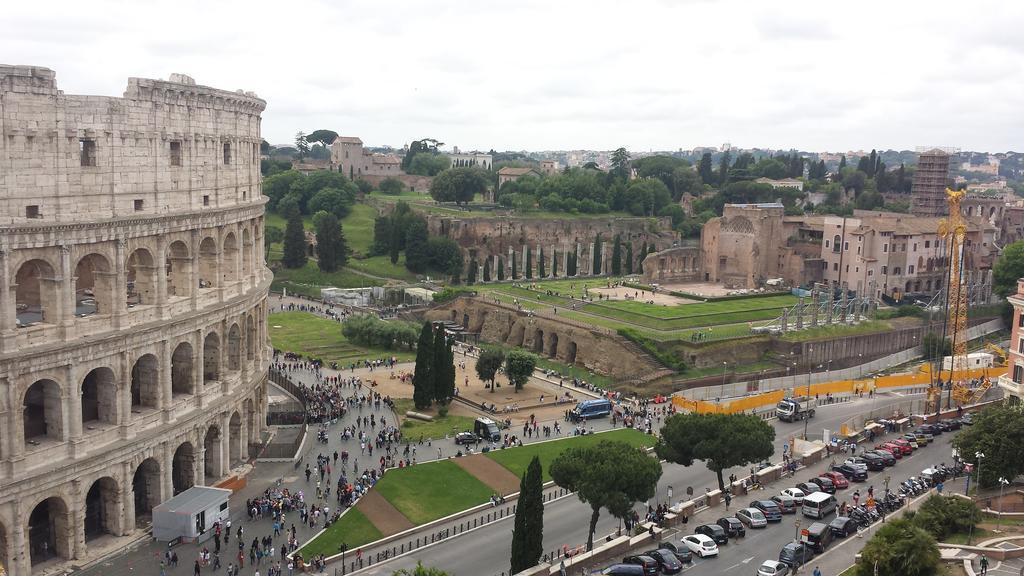 Suite Coliseum View,329410474:JPEG