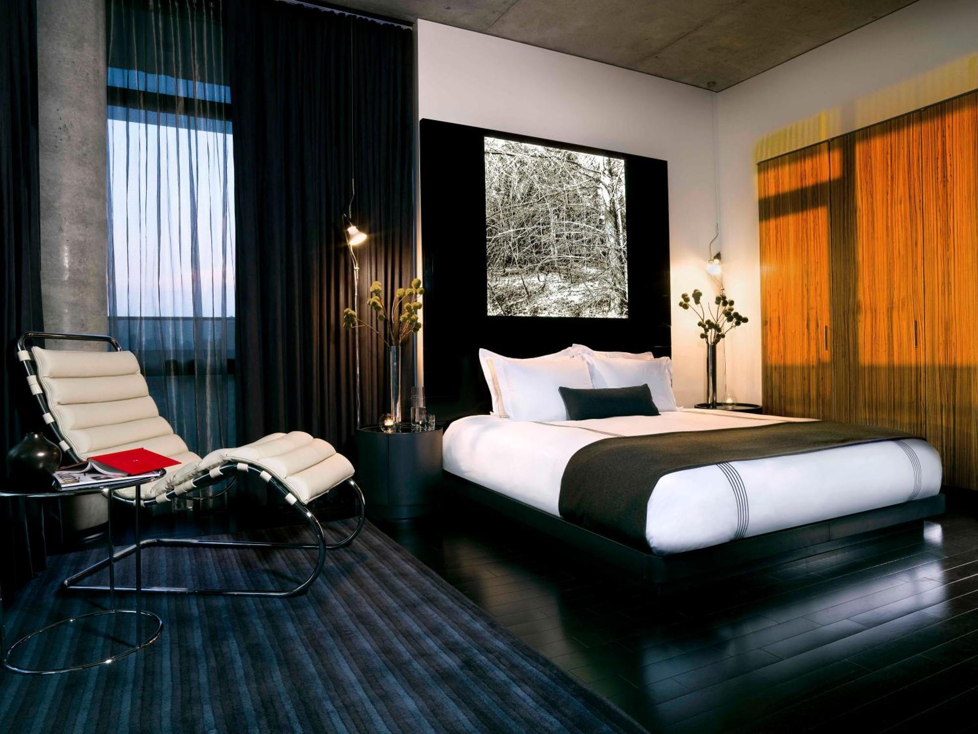 King Suite