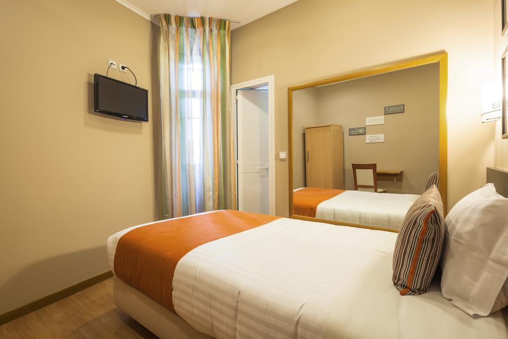 Single Room,345330133:JPEG