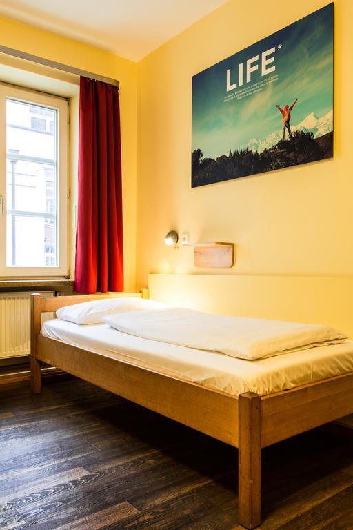 Twin Room with Shared Bathroom