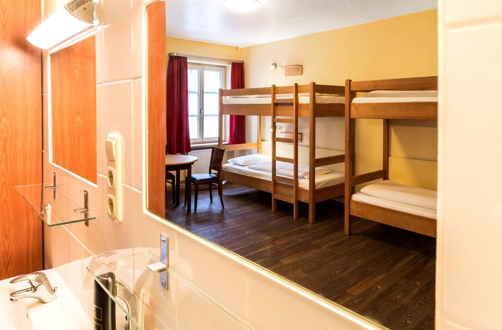 Quadruple Room with Shared Bathroom