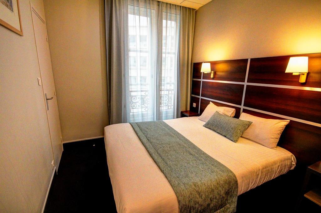 Double Room with Shower