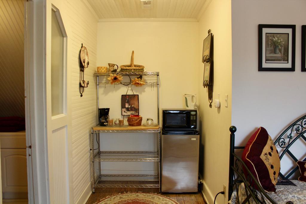 King Room # 6