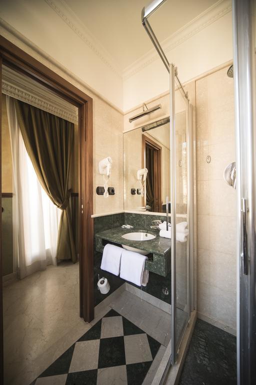 Double Room,699930448:JPEG