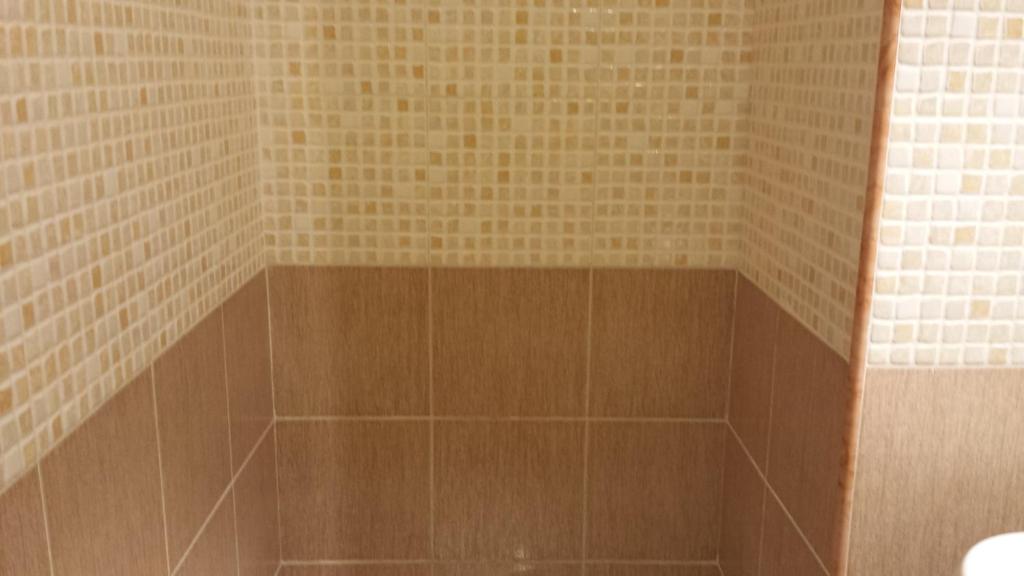 Single Room with Private Bathroom,226228616:JPEG