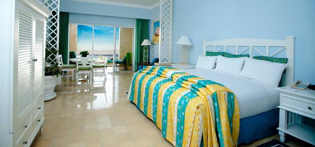 Junior Suite with Balcony
