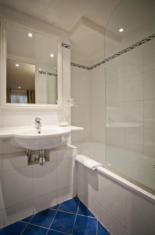 Two Adjacent Double Room