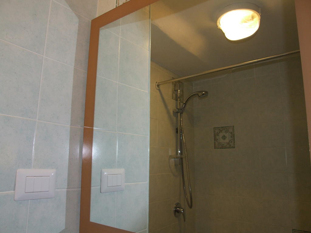 Quadruple Room with Shared Bathroom
