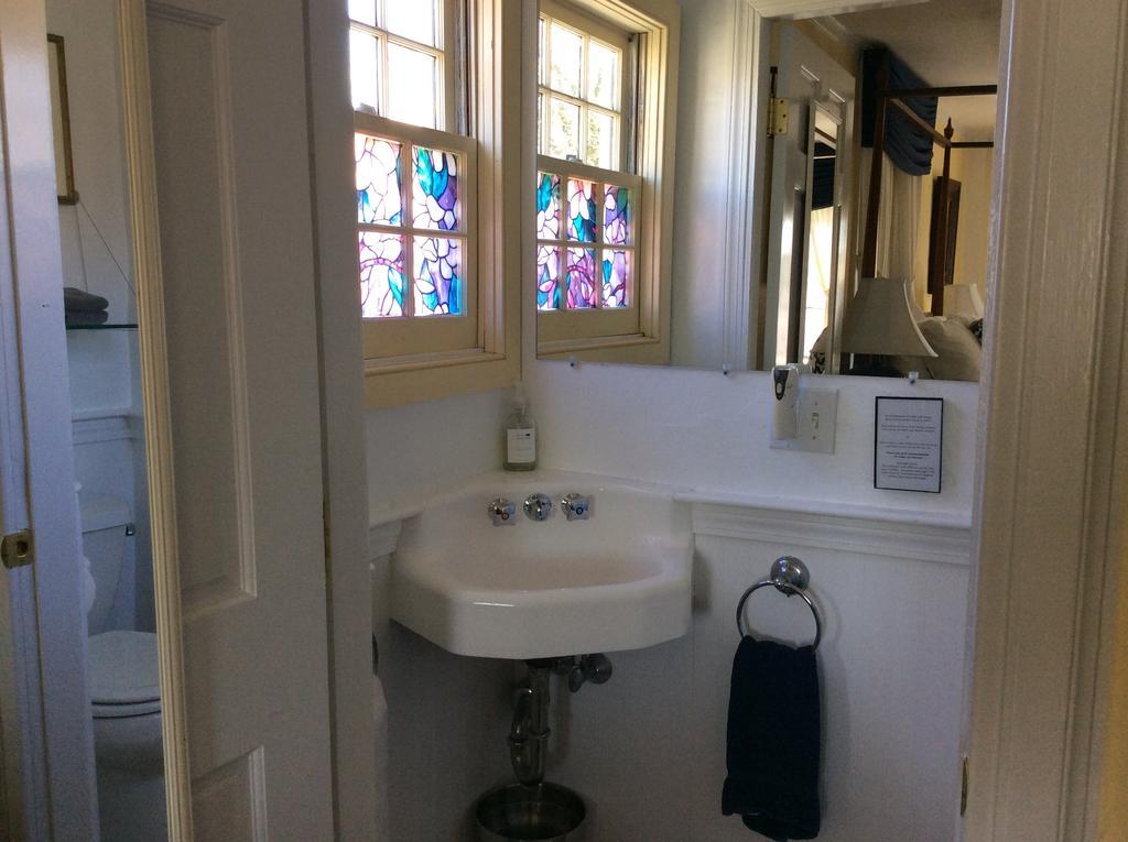 King Suite with Spa Bath