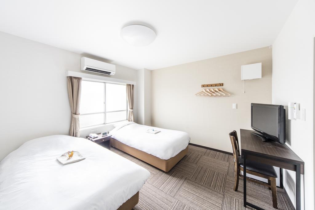 Twin Room with Extra Bed