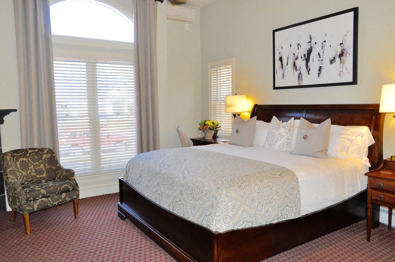 Deluxe King Room - 2nd Floor