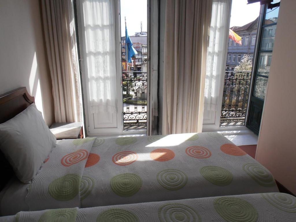 Twin Room with City View