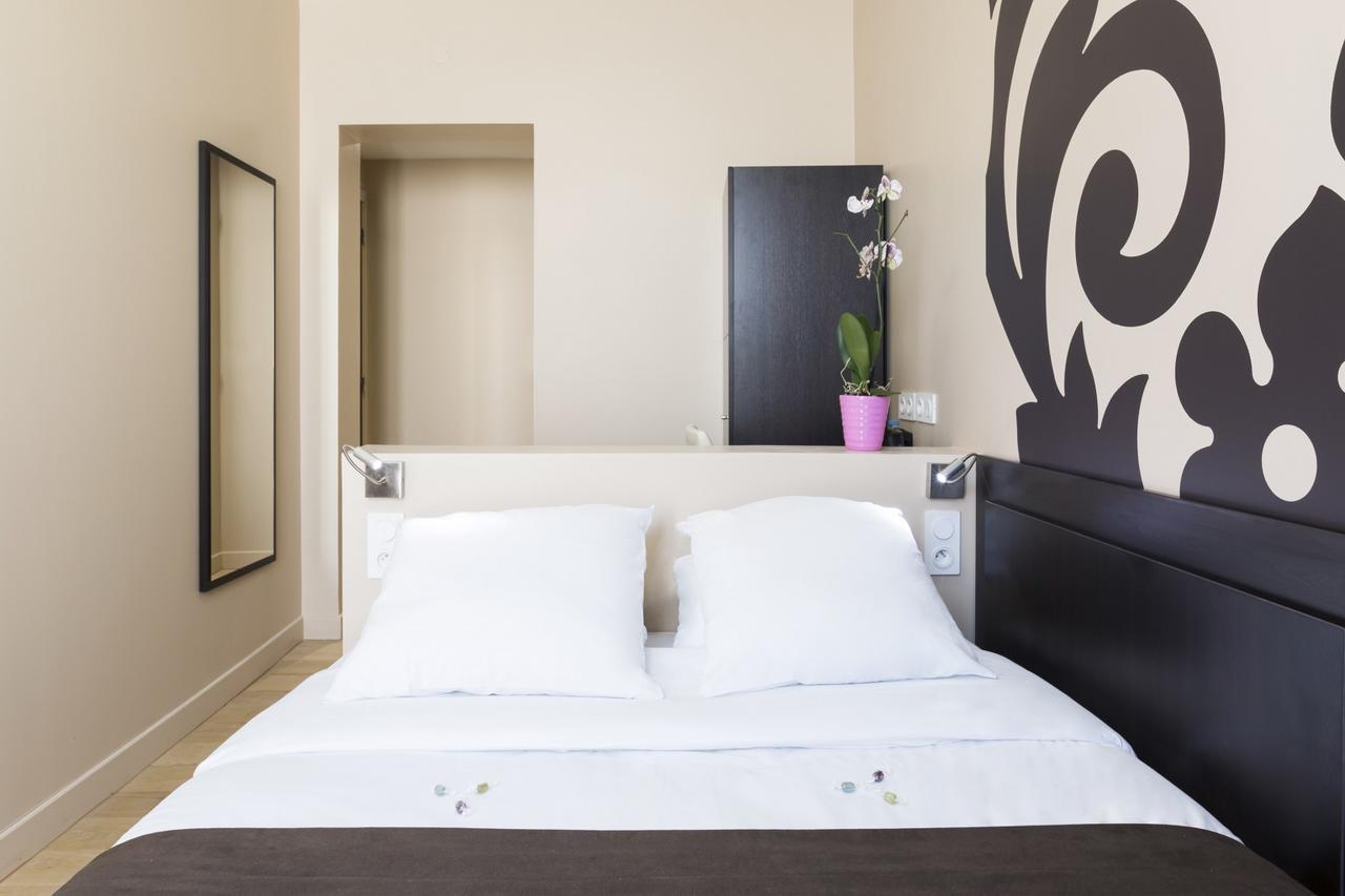 Standard Double Room,536699259:JPEG