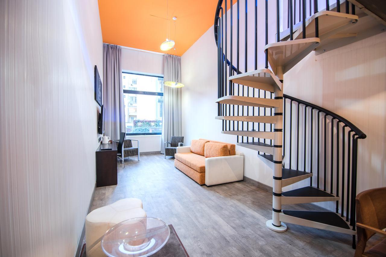 Duplex Quadruple Room