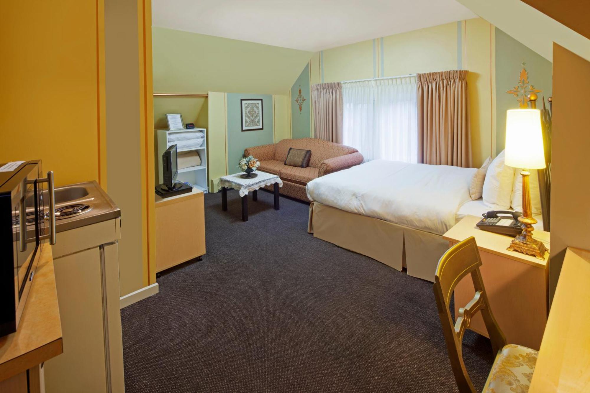 Studio,706126378:JPEG