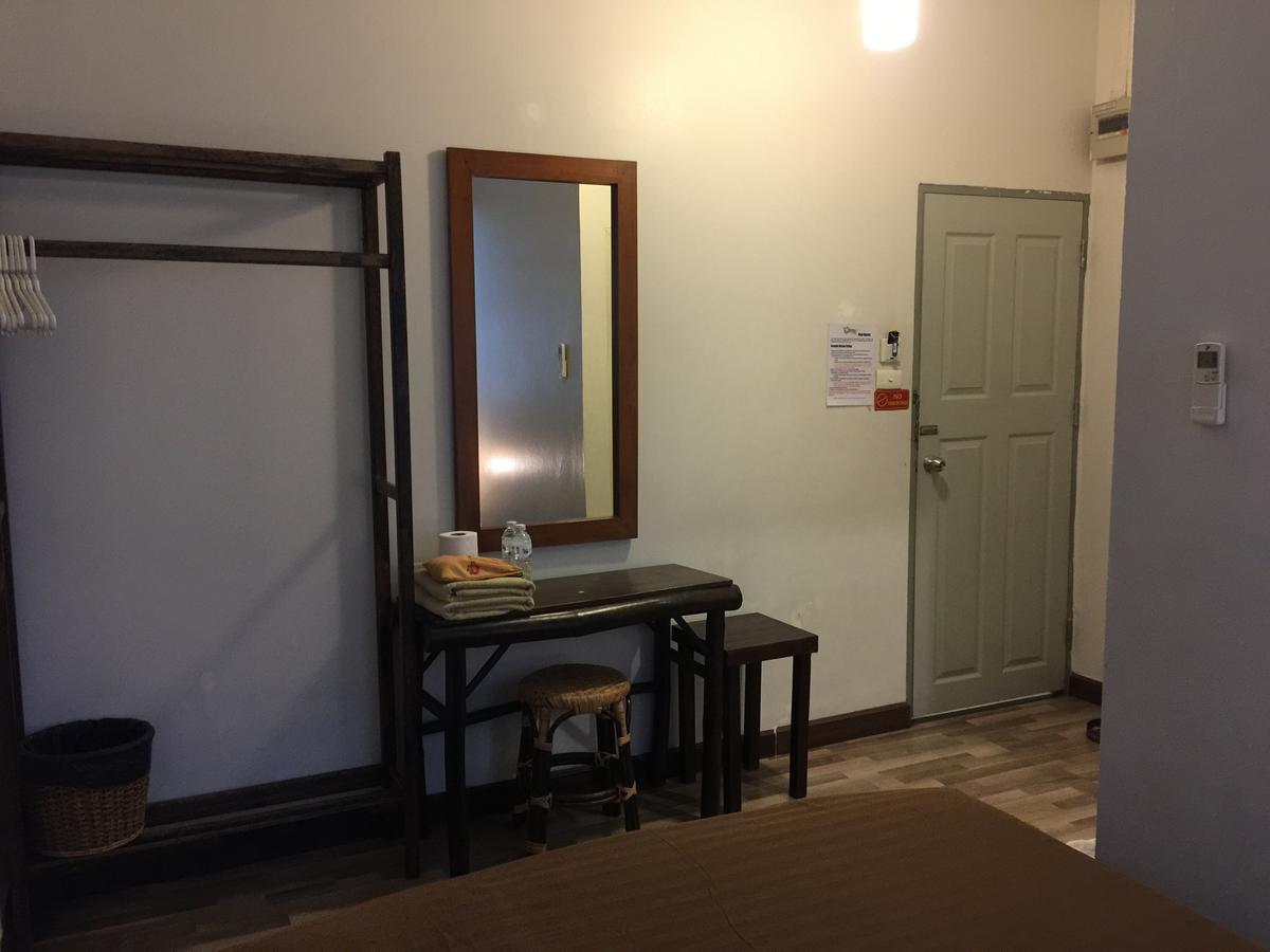 A/C Standard Twin Room