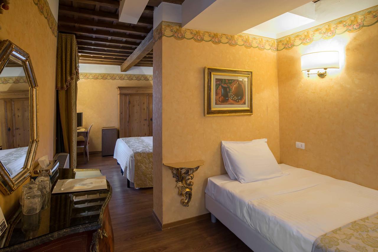 Classic Triple Room,1274643538:JPEG