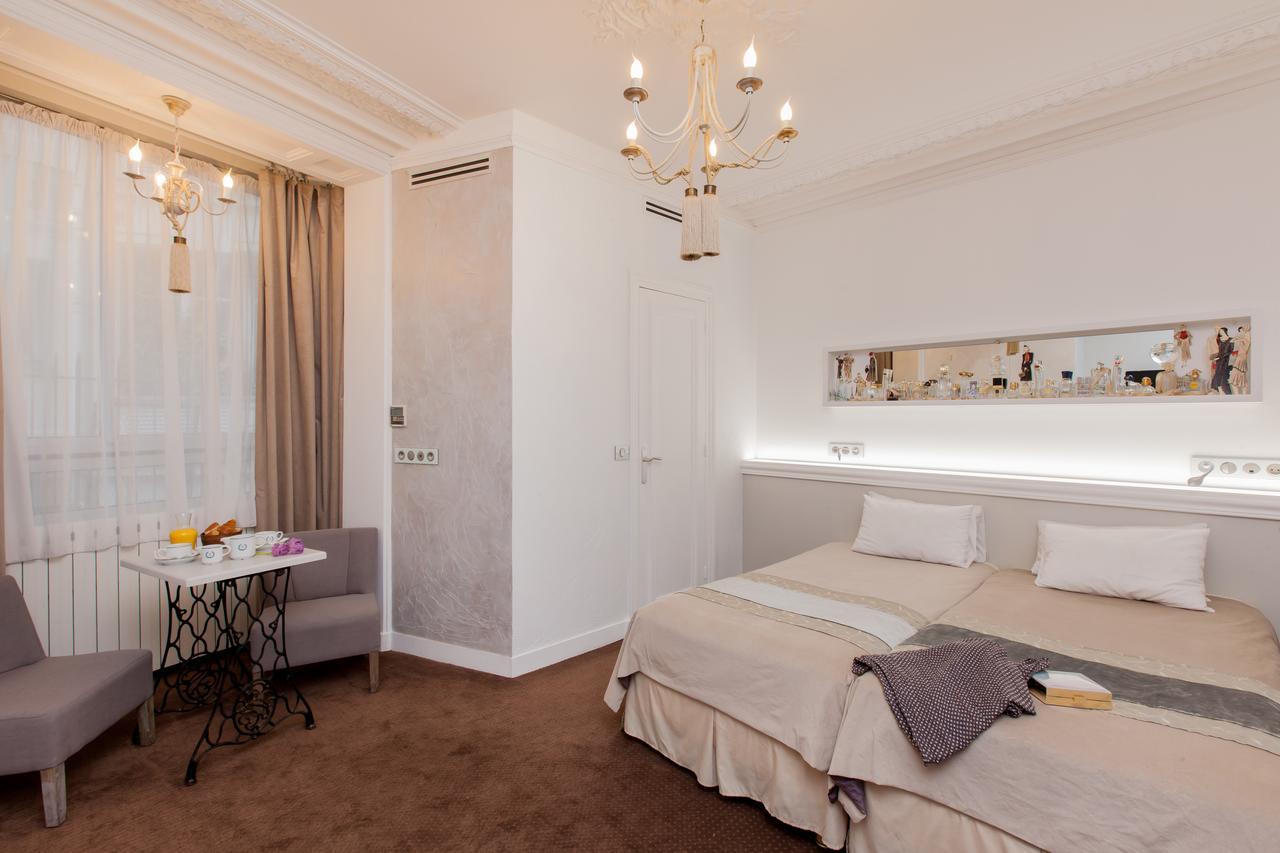 Classic Twin Room