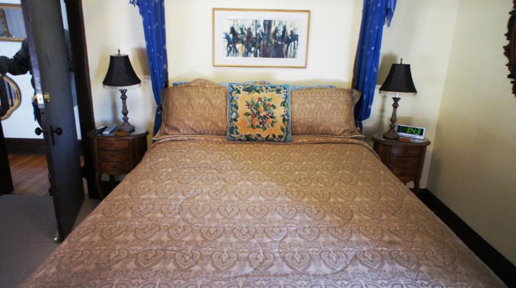 Queen Room with Spa Bath,63279841:JPEG